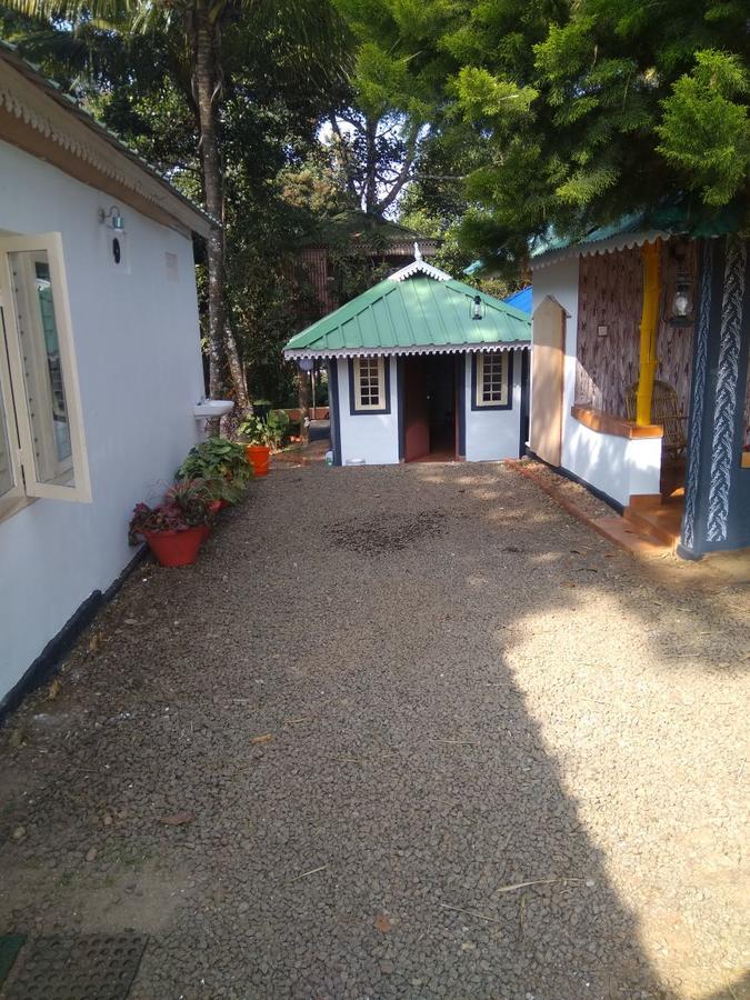 Green Garden Cottage Thekkady Exterior photo