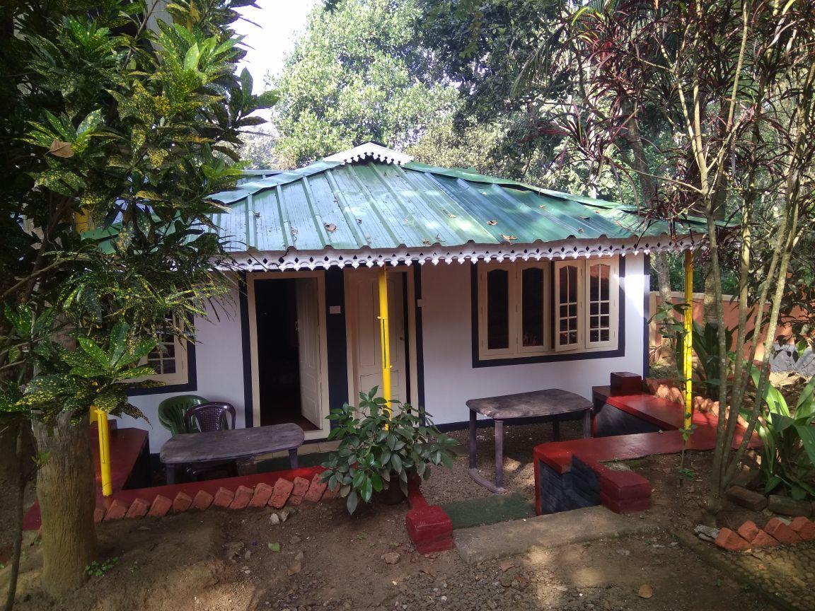 Green Garden Cottage Thekkady Exterior photo