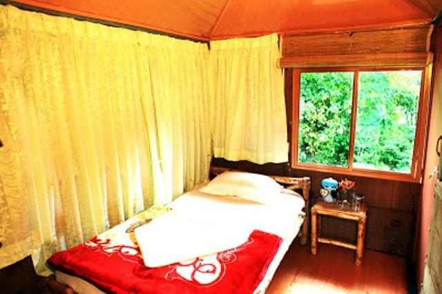 Green Garden Cottage Thekkady Exterior photo