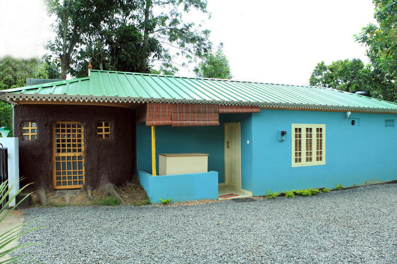 Green Garden Cottage Thekkady Exterior photo